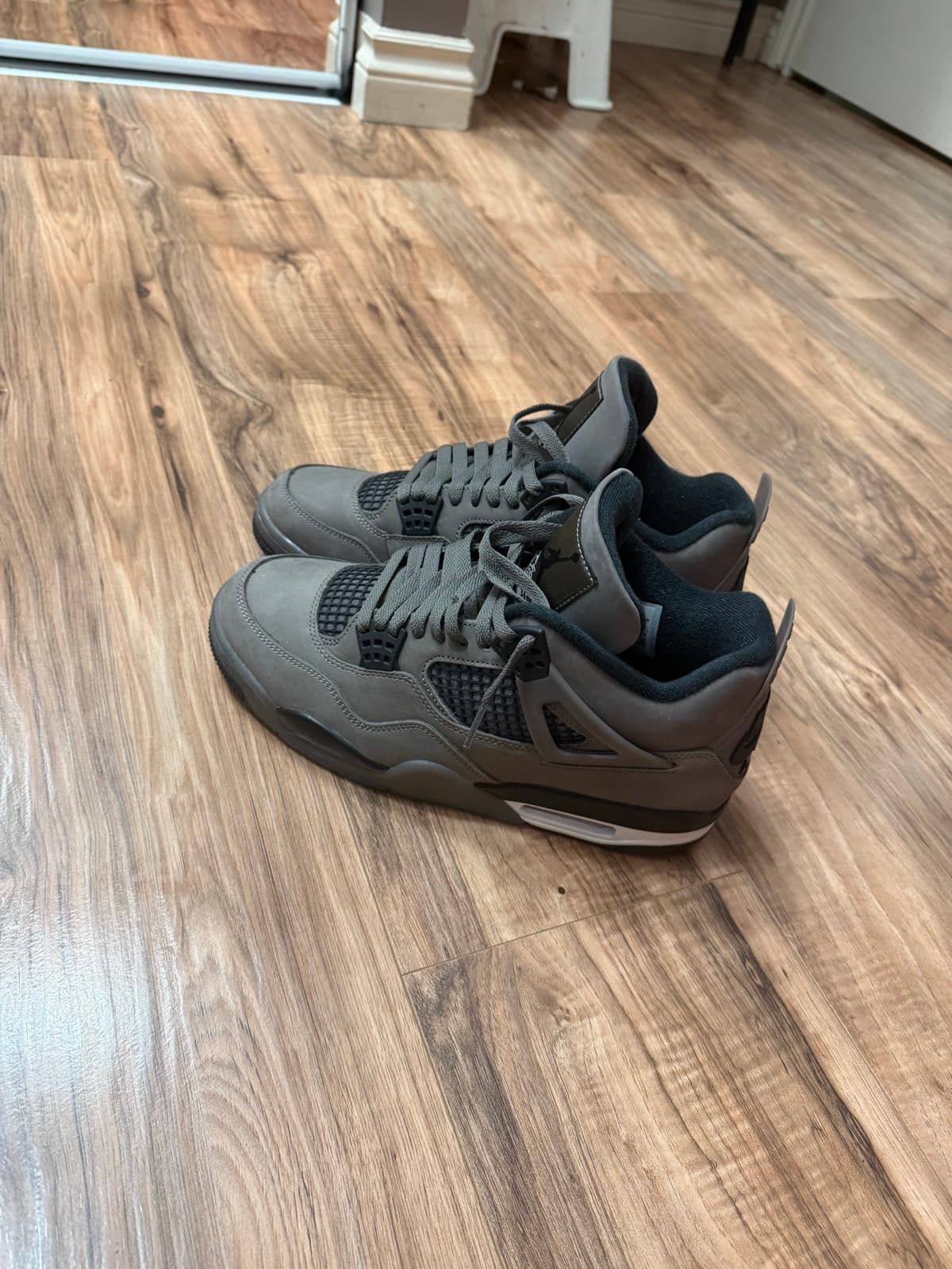 Air Jordan 4 Retro "Cave Stone"